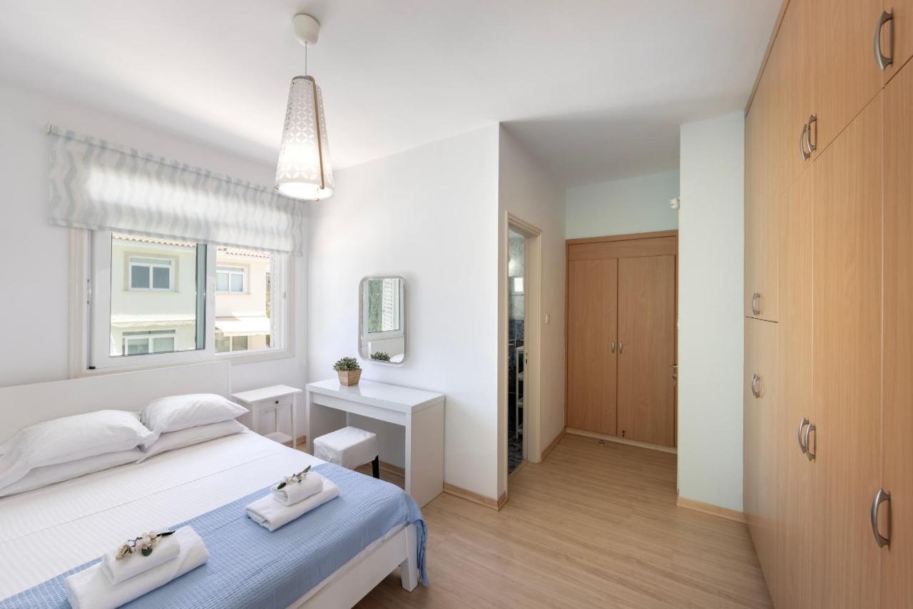 Protaras Sunrise Zen Seafront Villa Extérieur photo