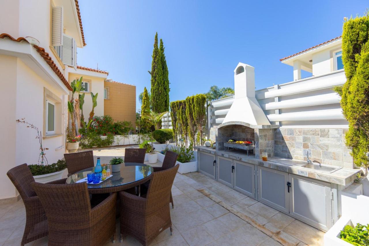 Protaras Sunrise Zen Seafront Villa Extérieur photo