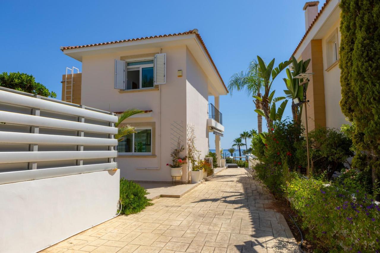 Protaras Sunrise Zen Seafront Villa Extérieur photo